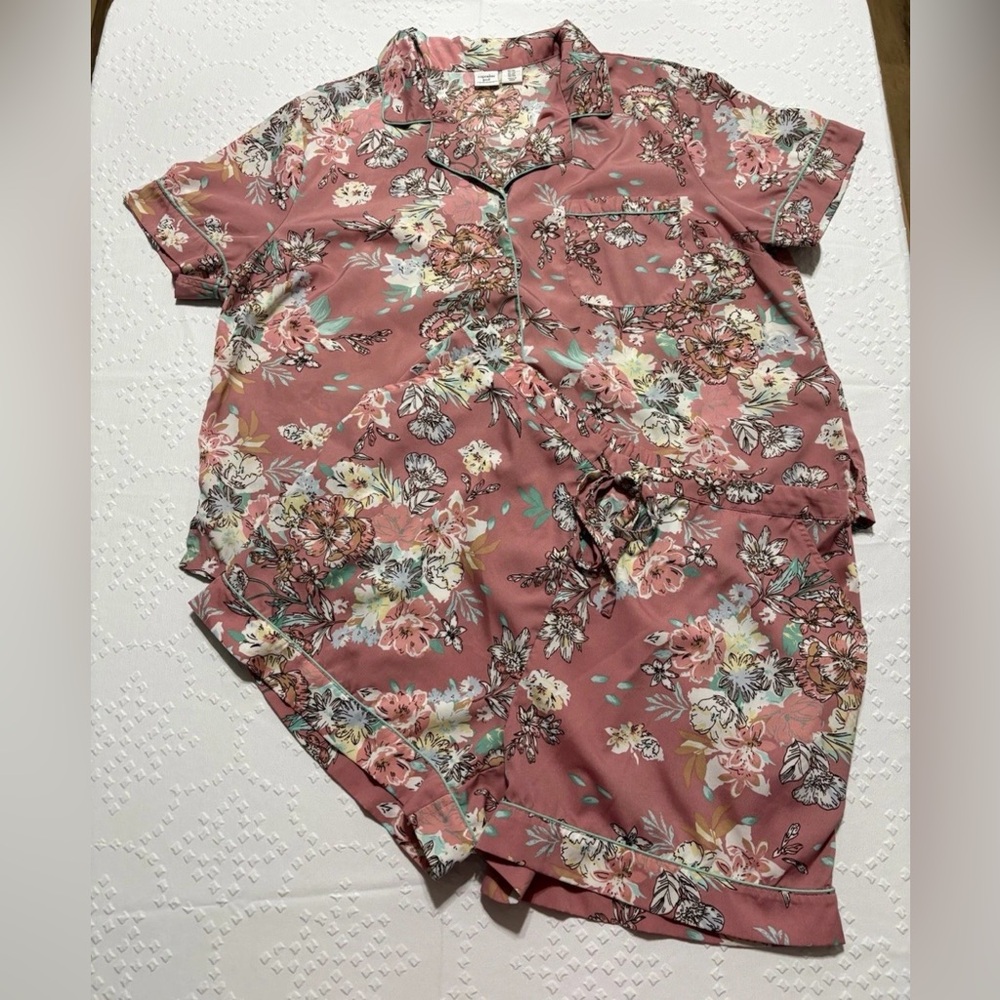 Cupcakes And Cashmere Pink Floral 2 Piece Pajama Pajamas Short Set Size 1XL